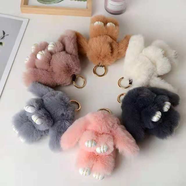 Cute 18CM Fluffy Faux Fur Pompom Rabbit Keychain Women Girls Plush Bunny Key Ring On Bag Car Trinket Wedding Party Toys Gift